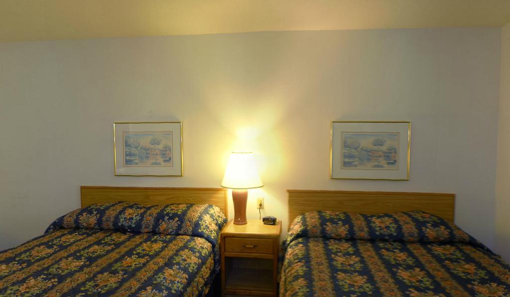 Rodeway Inn Brainerd Exterior foto
