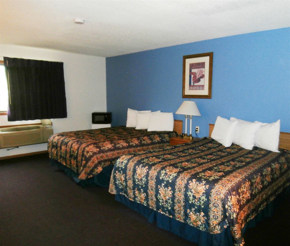 Rodeway Inn Brainerd Exterior foto